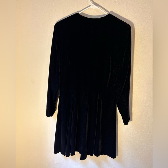 The Silk Farm black velvet tuxedo coat/ jacket/ duster - Picture 11 of 12